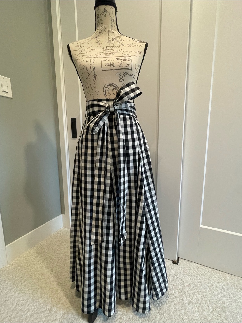 Who What Wear Black and White Gingham Maxi Skirt with Waist Tie